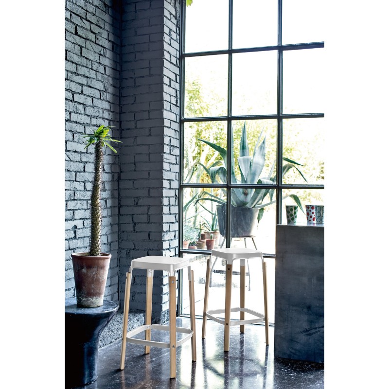 Steelwood High bar stool