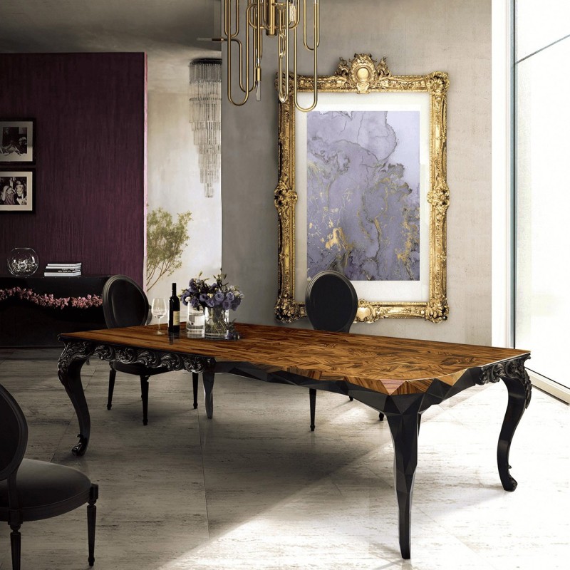 ROYAL DINING TABLE