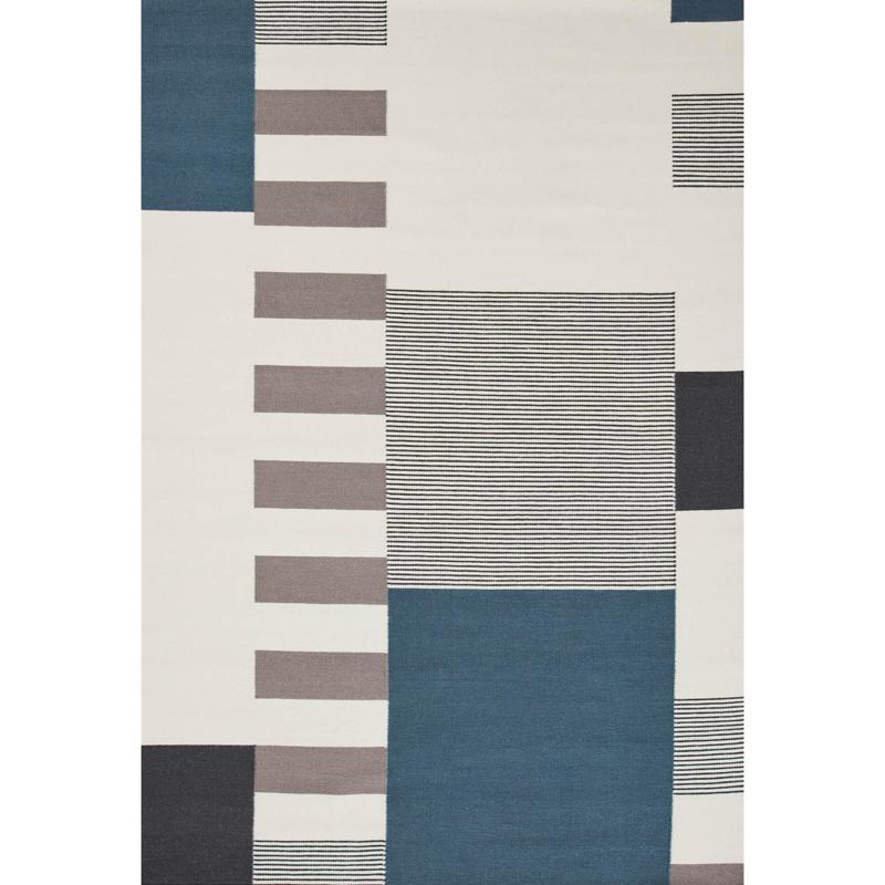 Graphic blue